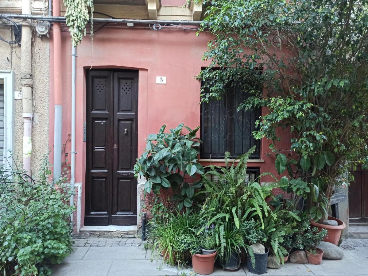 La Casetta Nel Centro Кальярі Екстер'єр фото